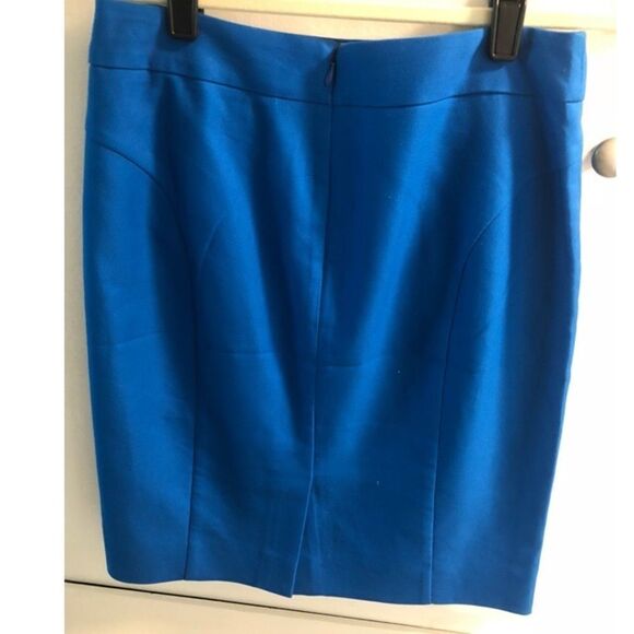 JCrew Classic Pencil Skirt - Picture 3 of 3